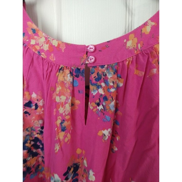 St. Johns Bay Woman PXL Blouse Pink Floral Pleated Round Neck Ladder Crochet... - Picture 7 of 8